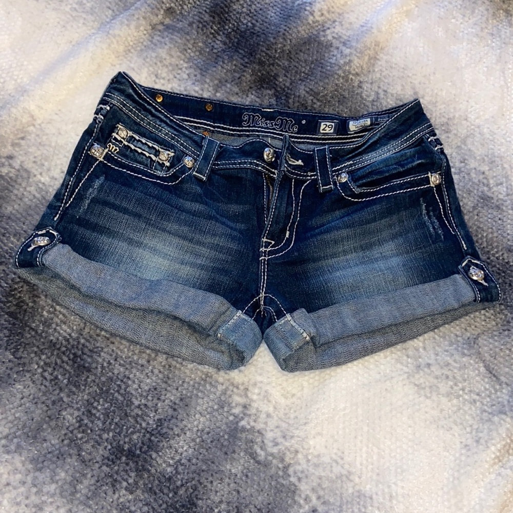 Miss Me Jean Shorts, size 29